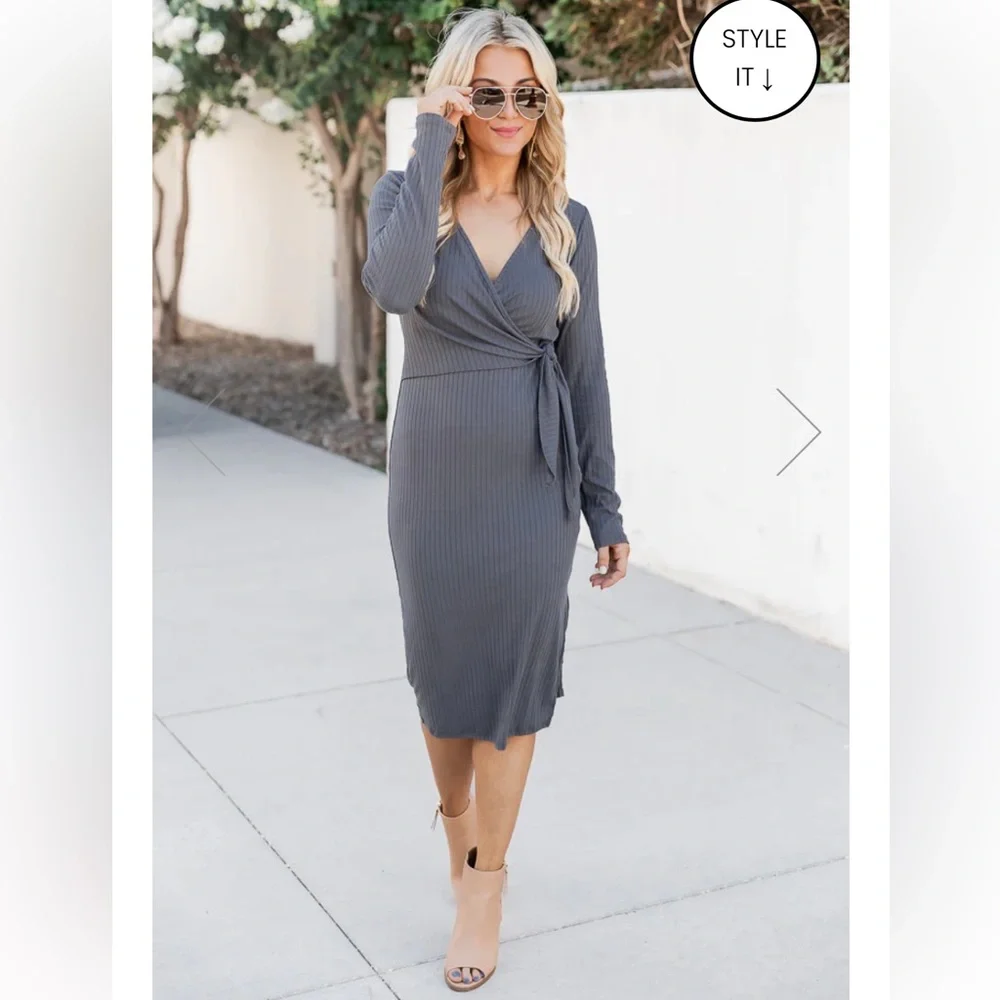 Pink Lily Ribbed Midi Grey Dress - Picture 5 of 12